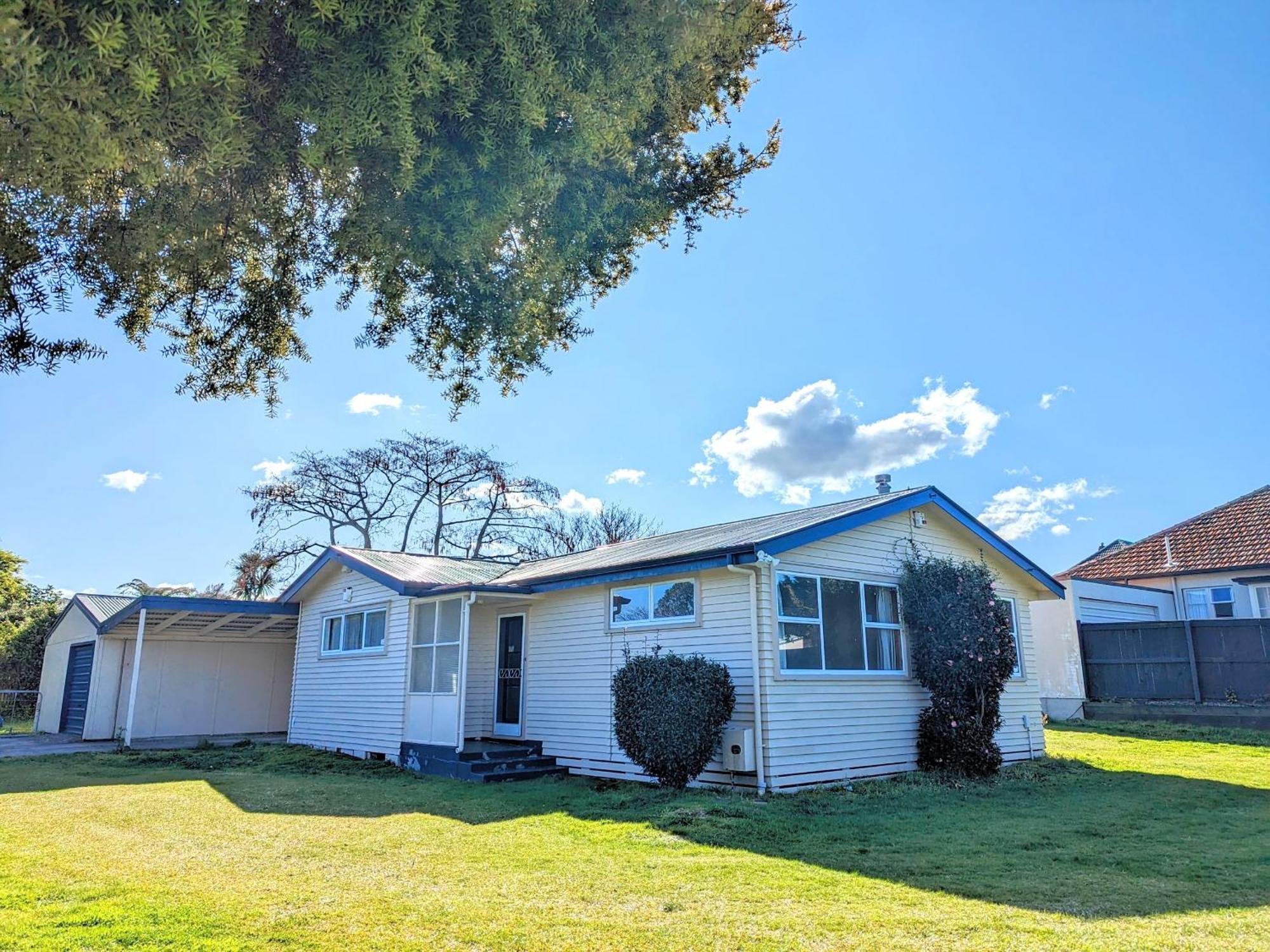 Dream Home In Central Of Rotorua With Spa Pool Екстер'єр фото